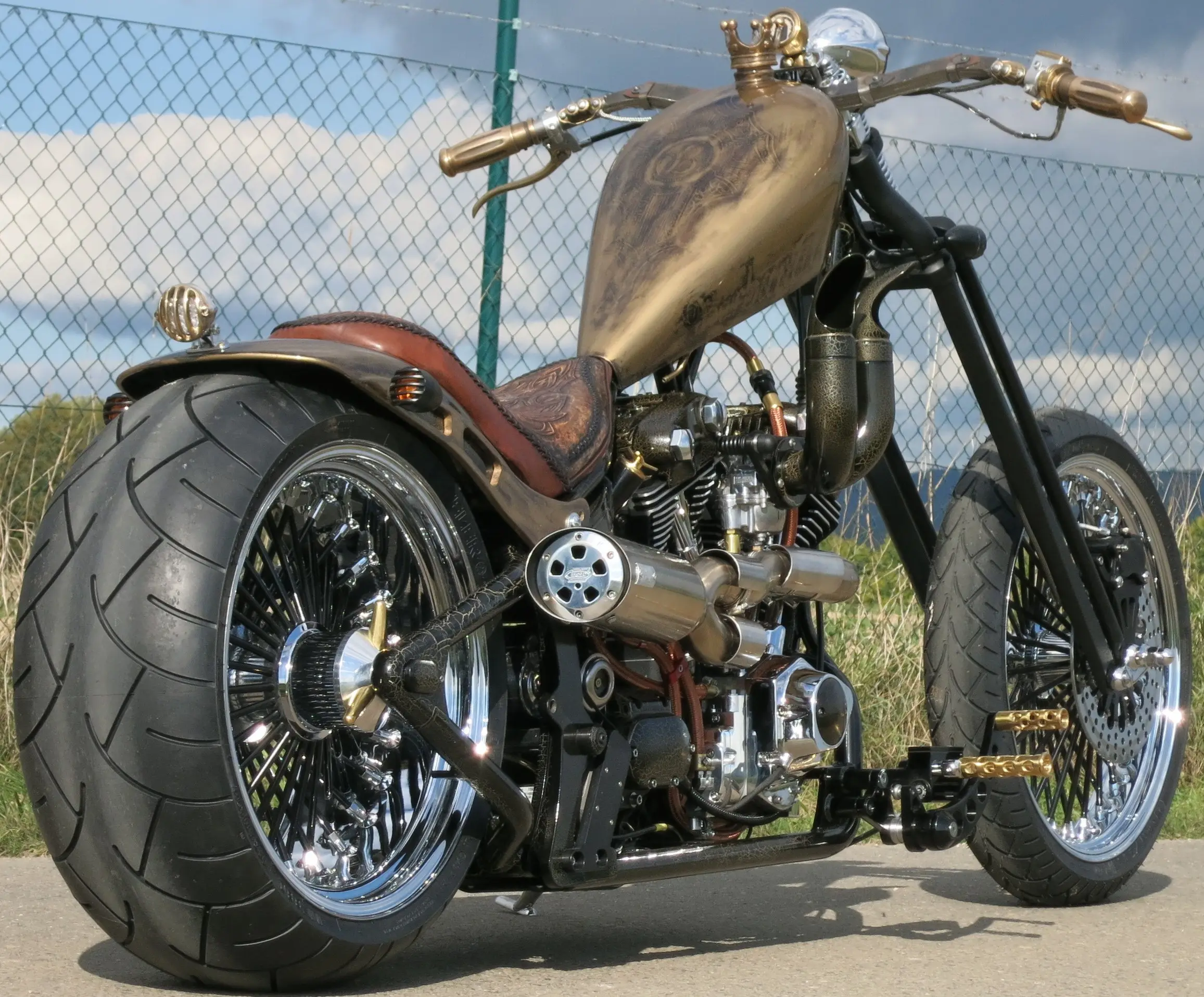 Barbarian, Custom-Umbau von Ultimate Bikes